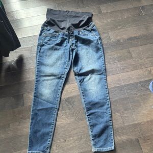 Stylish Blue Maternity Jeggings